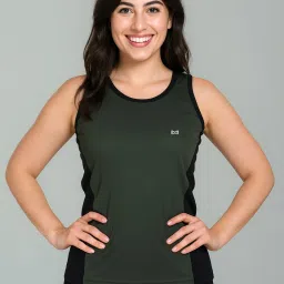 Women Solid Round Neck Polyester Dark Green T-Shirt-picture-17