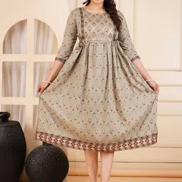 clothonus Women Floral Printed Gotta Patti Floral Maternity Anarkali Kurta-image-44