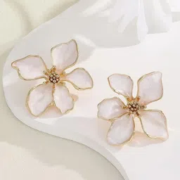 KRENOZ Gold-Plated Floral Shaped Studs-image-87