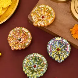 Aapno Rajasthan 4Pcs Red & Yellow Printed Terracotta Diyas-13