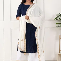 URBAN KANYA Paisley Embroidered Beads And Stones Velvet Dupatta-picture-14