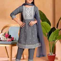 Aarika Girls Ethnic Motifs Embroidered Regular Kurta with Trousers & With Dupatta-image-69