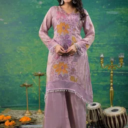AUTUMN LANE Gaurisha Lavender Printed Tunic With Trouser Co-Ords-picture-10