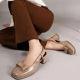 DROP BOLD Block Pumps with Bows image 4