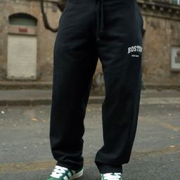 Powerlook Men Black Printed Baggy Trackpant-image-92