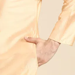 Anouk Cream-Coloured Mandarin Collar Mirror Work Kurta image 2