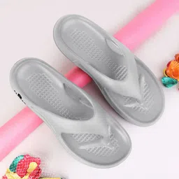 PENNEN Men Thong Flip-Flops-image-95