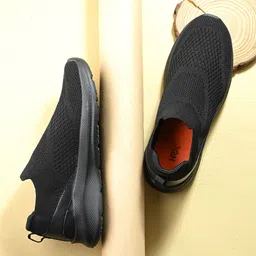 HRX by Hrithik Roshan Men Textured Round Toe Slip-On Walking Non-Marking Shoes-image-8
