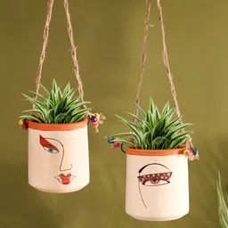 AAKRITI ART CREATIONS 2Pcs White & Red Liza Terracotta Hand-Painted Planters-48