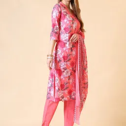 SANGOURI Women Printed Regular Kurta with Trousers & With Dupatta image 5