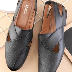HERE&NOW Men Round Toe Slip-On Loafers-picture-10