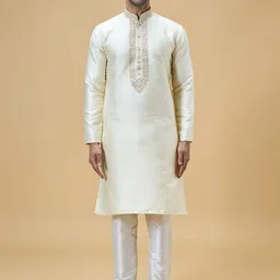 Arihant Rai Sinha Men Floral Embroidered Regular Thread Work Kurta with Churidar-image-30