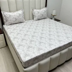 Pure Decor Villa White Ethnic Motifs Pure Cotton 260 TC King Bedsheet Set-2.74m X 2.74m-image-75