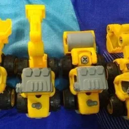 4 Piece Construction Truck Set – Realistic Miniature Vehicles-19