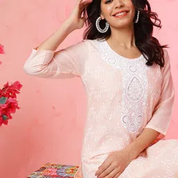 Anouk Women Floral Sequinned Kurta-picture-32