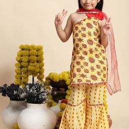 Cutiekins Girls Ethnic Motifs Printed Regular Kurta with Sharara & With Dupatta-picture-26