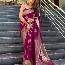 Sitanjali Woven Design Zari Silk Blend Kanjeevaram Saree-image-9