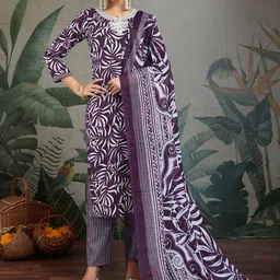 Women Basket Women Floral Printed Kurta with Trousers & Dupatta-24