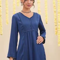Vishudh V Neck A-Line Kurta-image-5