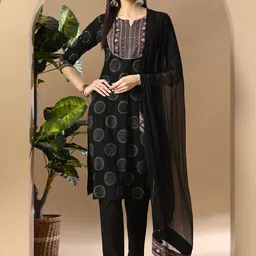 LYCHNIS Ethnic Motifs Printed Straight Kurta with Trousers & Dupatta-picture-42