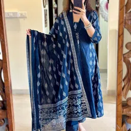 DIVASTRI Women Ethnic Motifs Printed Regular Kurta with Trousers & With Dupatta image 3