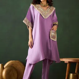 Sangria Purple V-Neck Short Sleeves Regular Mirror Work Kaftan Kurta With Trouser-picture-13