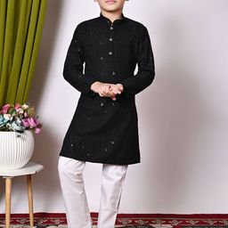 Sangria Boys Floral Embroidered Sequinned Mandarin Collar Straight Kurta With Trousers-15