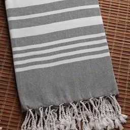 myntra elegant homes Myntra Elegant Home Pure Cotton Striped Cotton 210 GSM Bath Towel-picture-21