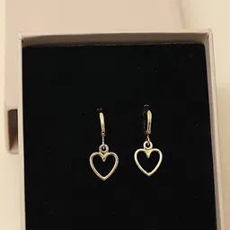 DressBerry Heart Shaped Hoop Earrings-image-9