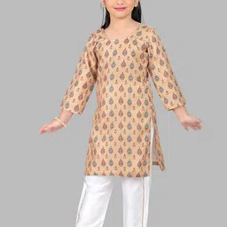 Pehanaava Girls Floral Printed Cotton Straight Kurta With Trouser-picture-25