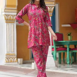 Kiana House Of Fashion Printed Mandarin Collar Pure Cotton Tunic With Trousers Co-Ords-picture-46