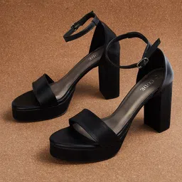 CODE by Lifestyle Women Open Toe Block Heels-51