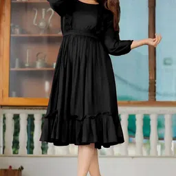 Raiyani Fashion Applique Crepe Fit & Flare Midi Dress-picture-34