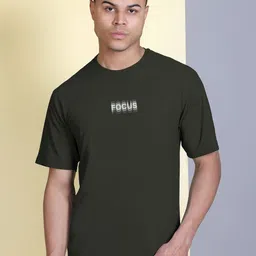 MOUNTAIN COLOURS Men Solid Round Neck T-shirt-image-80