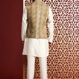 MANQ Ethnic Motifs Printed Sequinned Nehru Jacket image 3