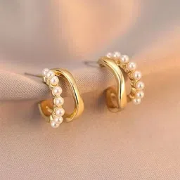 ISHKAARA Gold-Plated Pearls Prism Contemporary Studs-image-59