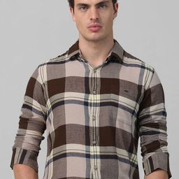 Mufti Men Spread Collar Checked Cotton Slim Fit Casual Shirt-image-40
