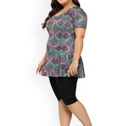 Aarika Plus Size Abstract Printed Swim Set With Goggle image 3