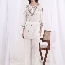 SUFIZA LIFESTYLE Women Floral Embroidered Pure Cotton Straight Kurti-image-55