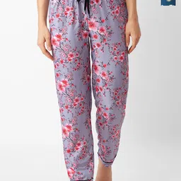 FashionRack Women Pack Of 2 Printed Mid-Rise Lounge Pants-picture-13