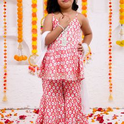 i love legacy Girls Floral Printed Regular Kurta with Sharara & With Dupatta-picture-22