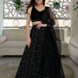 ETHNIC PLUS Embellished Semi-Stitched Net Lehenga With Unstitched Blouse & Dupatta-picture-31
