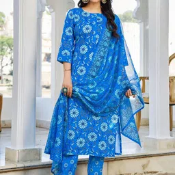 VIBE VISION Women Floral Printed Regular Kurta with Trousers & With Dupatta-28