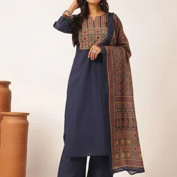 GULMEHAK Women Ethnic Motif Embroidered Thread Work Pure Cotton Kurta Set With Dupatta-picture-5