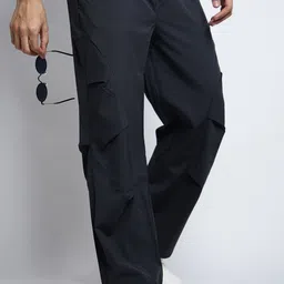 SHOWOFF Men Grey Loose Fit Nylon Parachute-picture-37