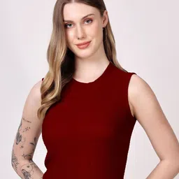 TQH Solid Round Neck Crop Tank Top-image-23