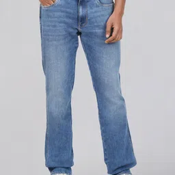 Wrangler Men Millard Straight Fit Light Fade Stretchable Jeans-image-94