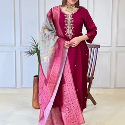 DIVASTRI Adults-Women Maroon Kurta Sets-picture-48