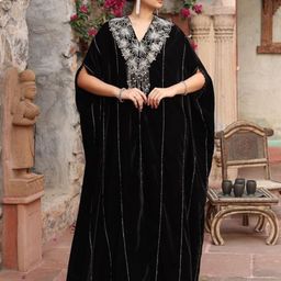 AJIESH OBEROI Women Sequined Embellished Detail Velvet Kaftan Dress-image-46