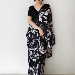 DIVASTRI Floral Printed Saree-picture-5